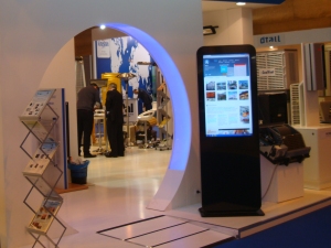 t&oacute;tem t&aacute;ctil acero y aluminio Visualpanel